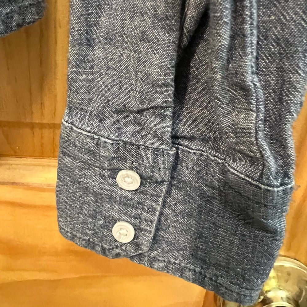 American Eagle Size Small Chambray Button Down Sh… - image 2